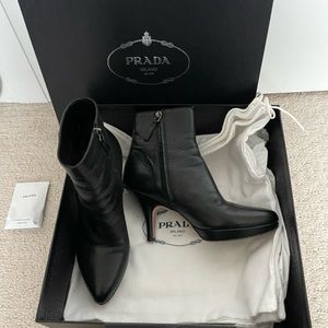 Prada Calzature Donna black booties size 36/5.5